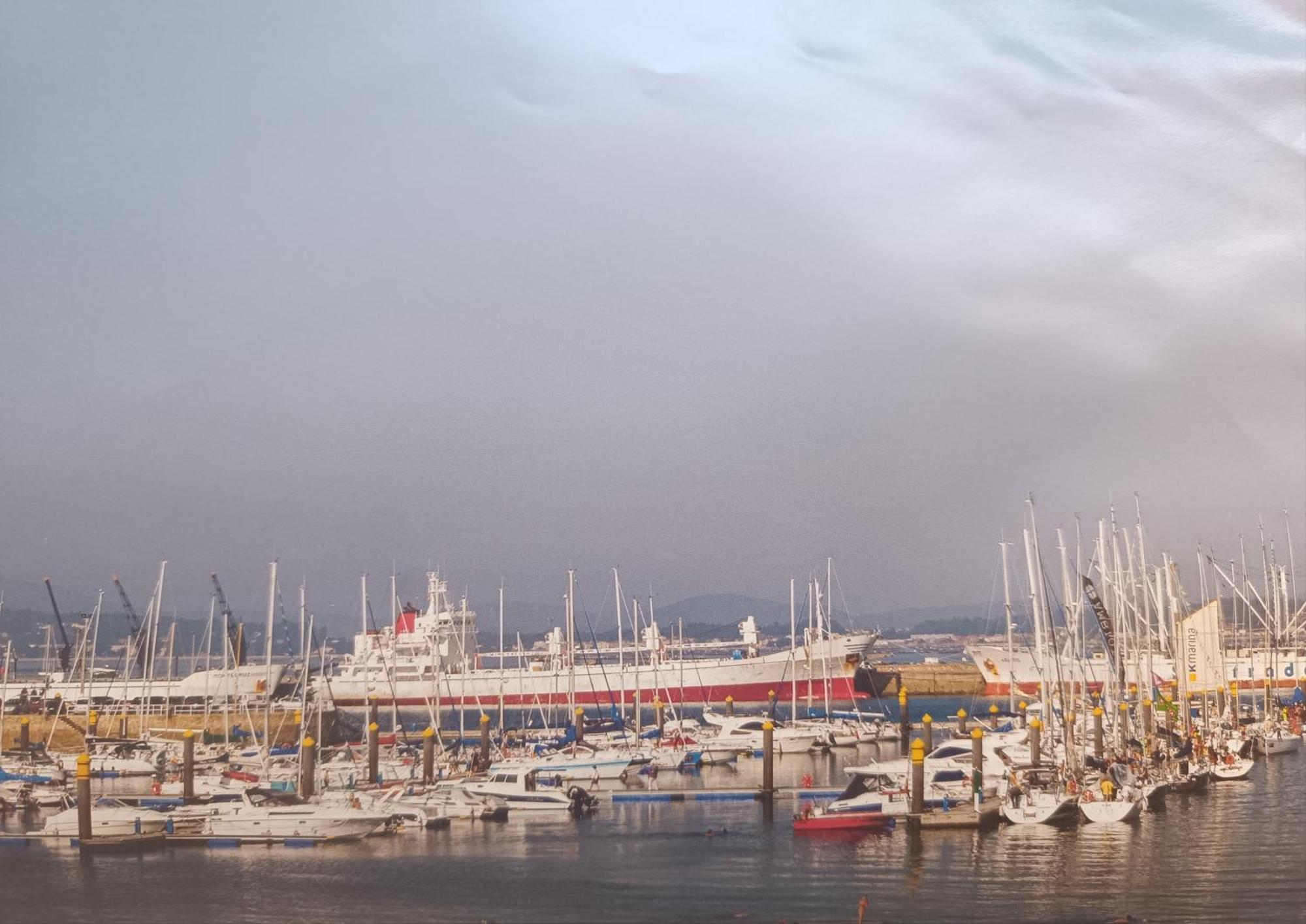 ポブラ・ド・カラミニャルVistas Al Puertoアパートメント エクステリア 写真